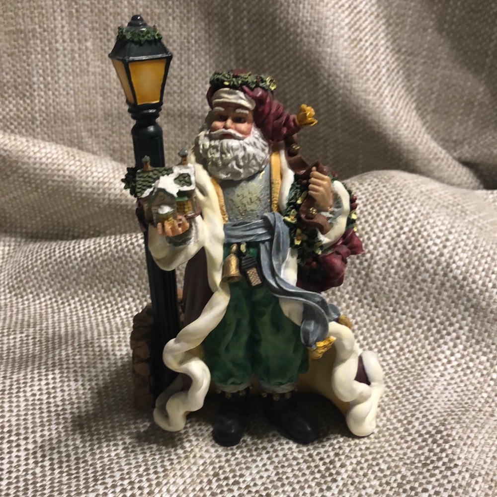 Santa- The Light of St. Nicholas